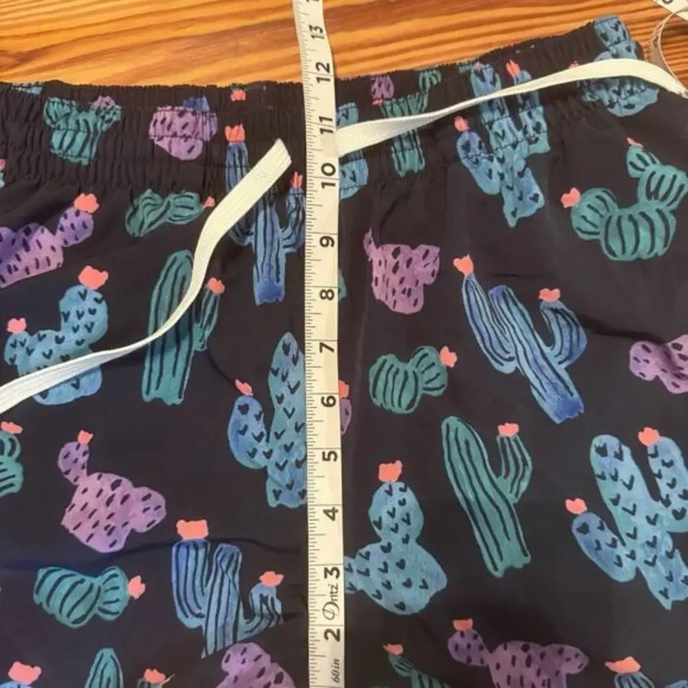 Chubbies‎ Sz MED Swim Trunks Cactus Print Black Lined Drawstring 7” Inseam EUC